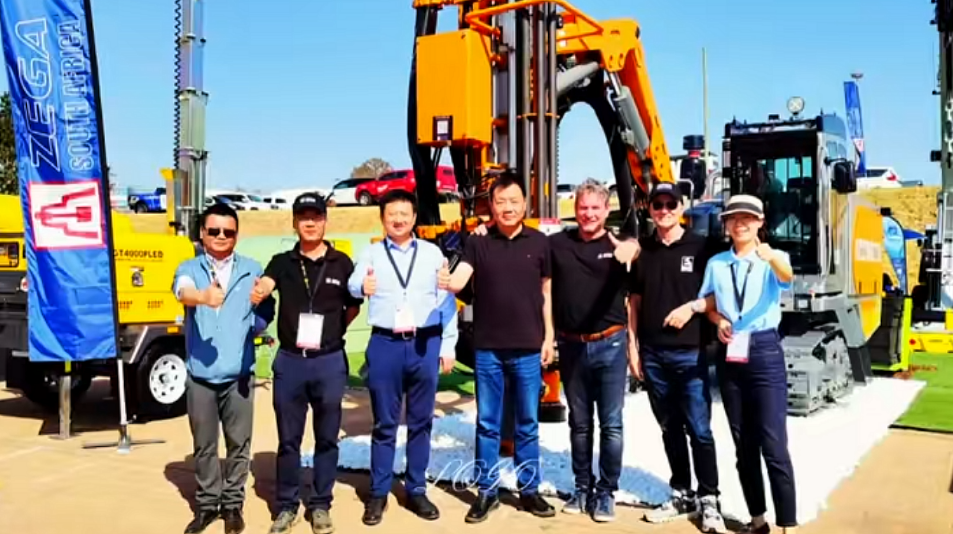 《ZEGA j9集团平台闪耀南非约翰内斯堡矿山工程机械展》